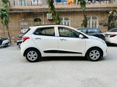 2016 I10 GRAND SPORTS PLUS 26000 KMS