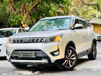 Mahindra XUV 300 w8 with sunroof model 2019 running 56k DL number