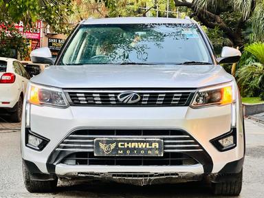 Mahindra XUV 300 w8 with sunroof model 2019 running 56k DL number