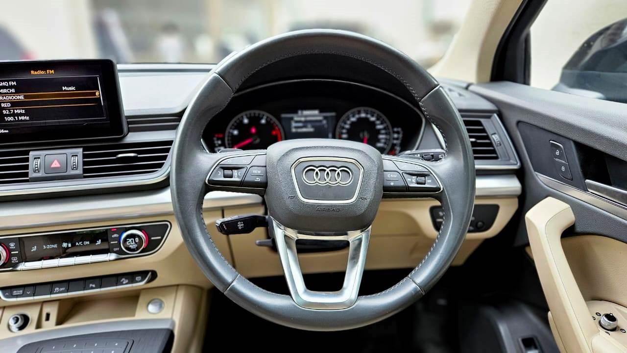 AUDI Q5 2019