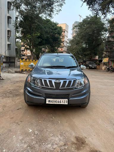 Mahindra XUV 500