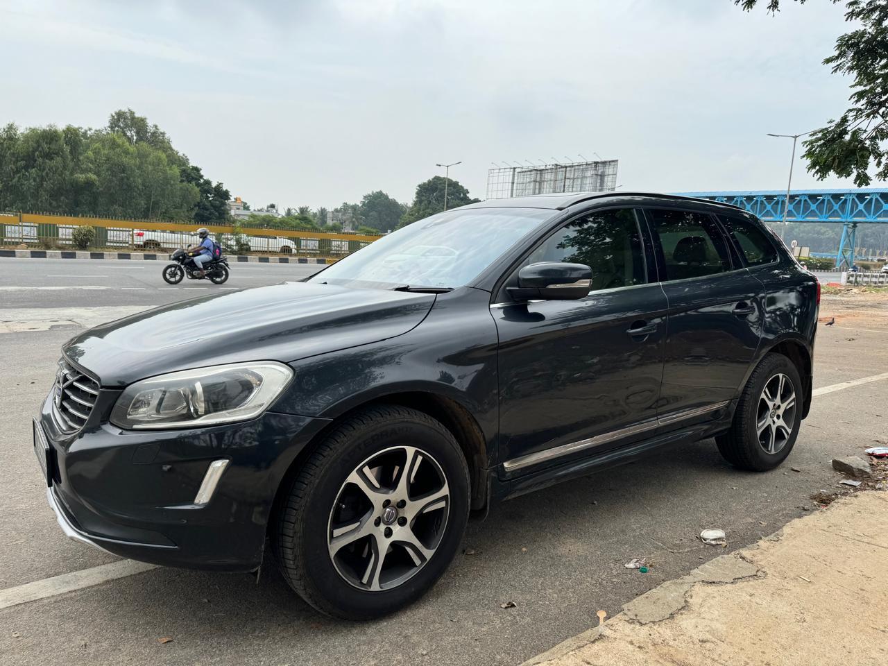 2015 xc60 hr