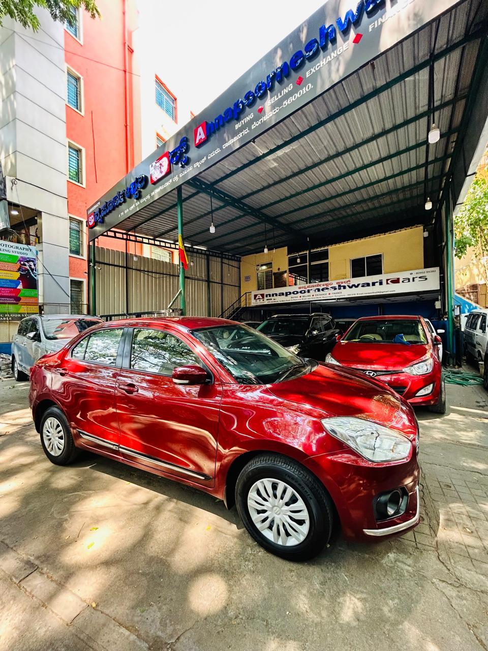 Maruti Dezire vxi 2017