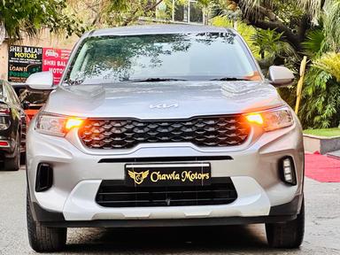 Kia sonet htk petrol model 2021 running 36k DL number