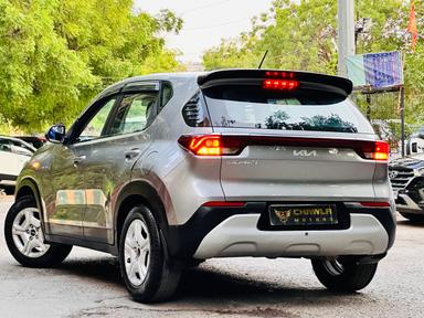 Kia sonet htk petrol model 2021 running 36k DL number