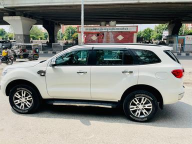 Ford endeavour 2018 model