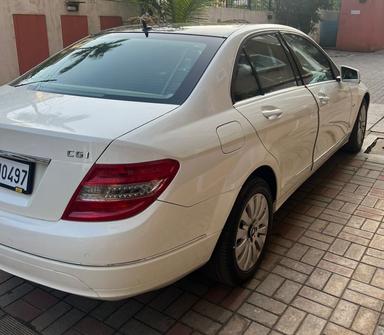 2010/11, Mercedes Benz C200 CGI (Automatic) with Sunroof