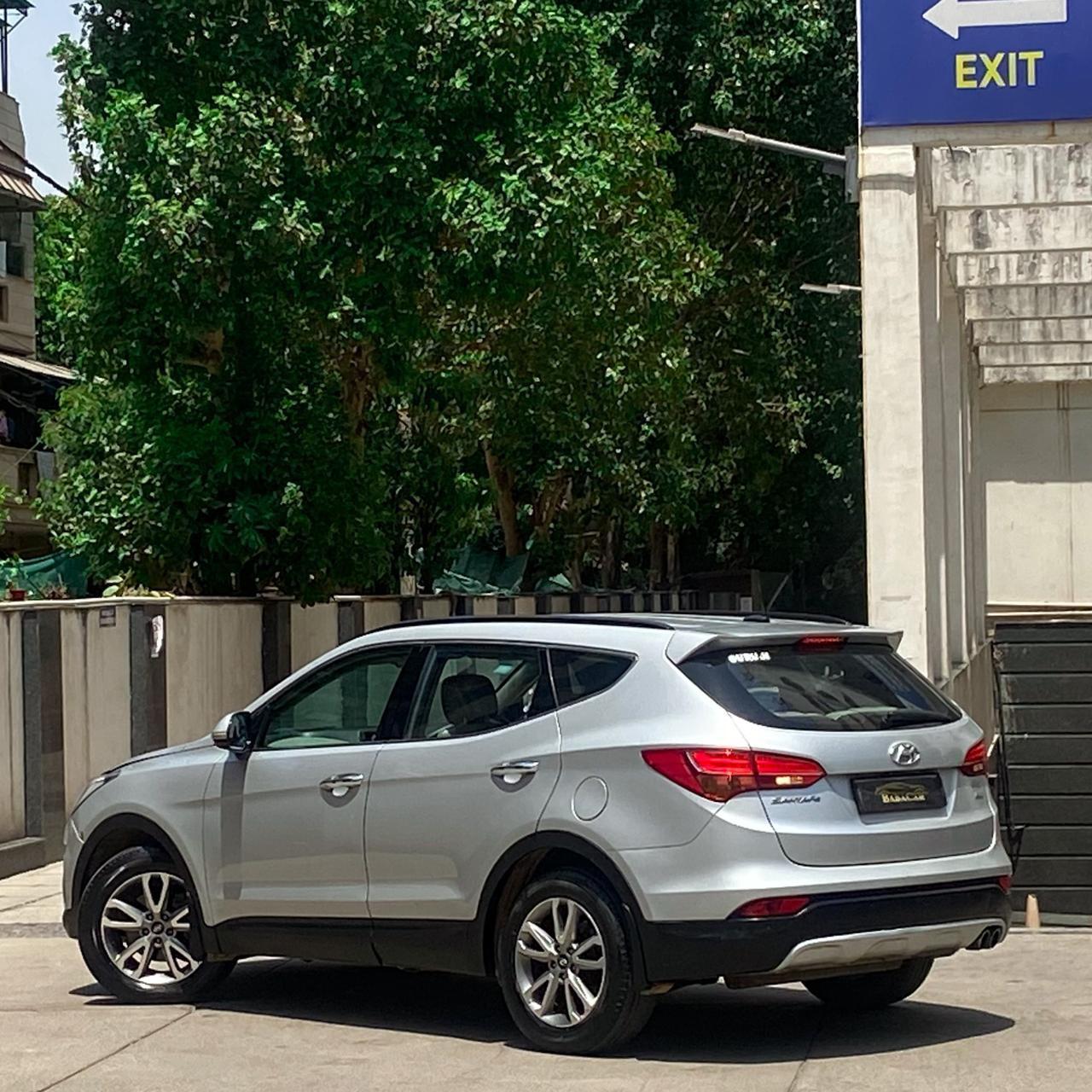 Hyundai Santa Fe 2015 Delhi registration