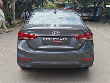 Hyundai Verna