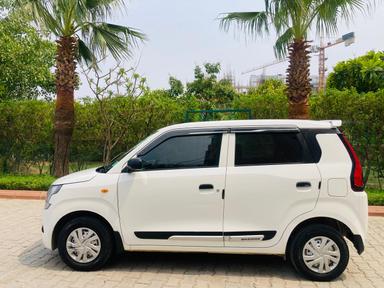 2023 WAGONR LXI GREEN