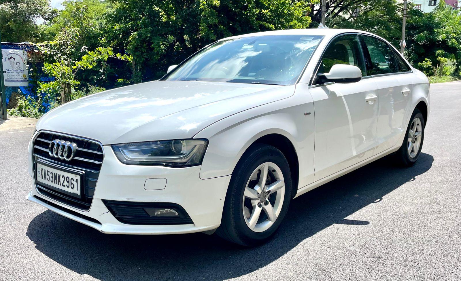 Audi A4 2.0 TDI S Line