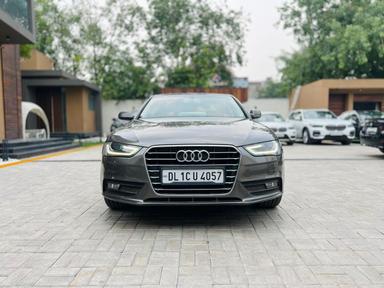 AUDI A4 2015