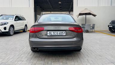 AUDI A4 2015