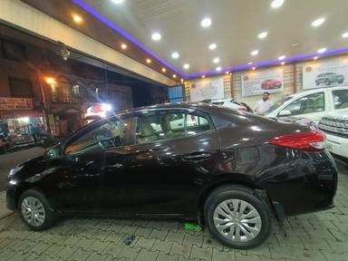 TOYOTA YARIS  AT PETROL MODEL 2019