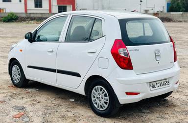 2016 i10 Magna CNG on Paper