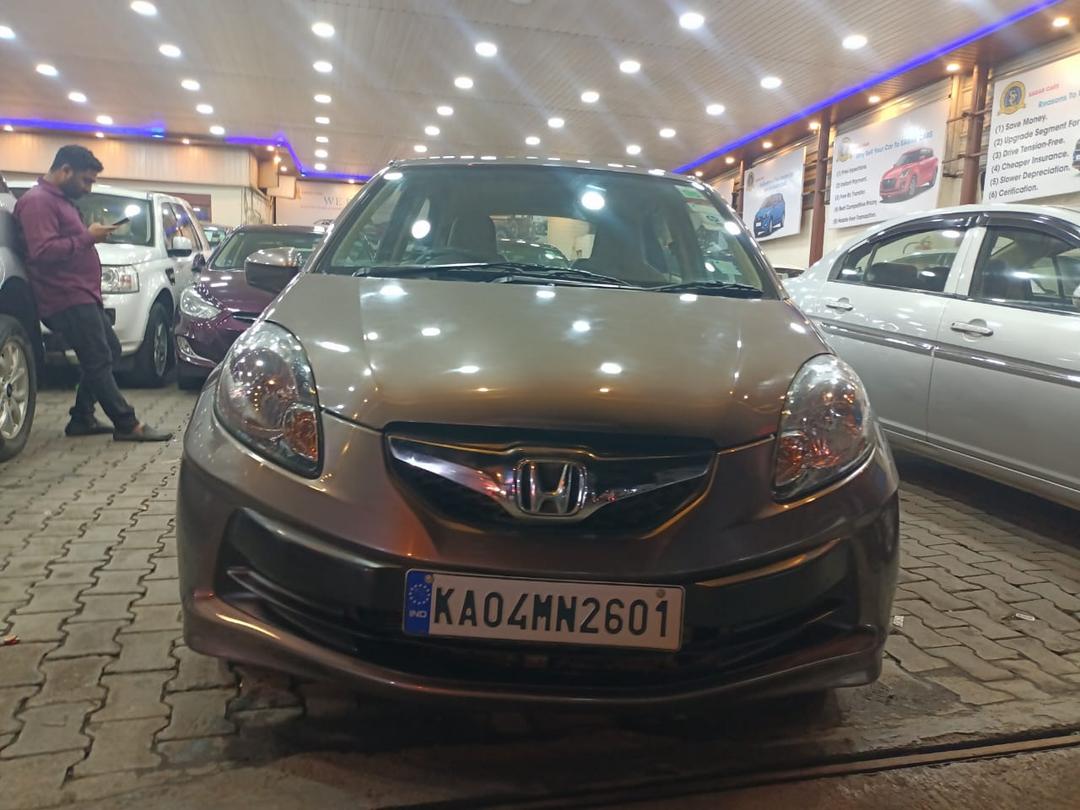 HONDA BRIO PETROL MODEL 2014