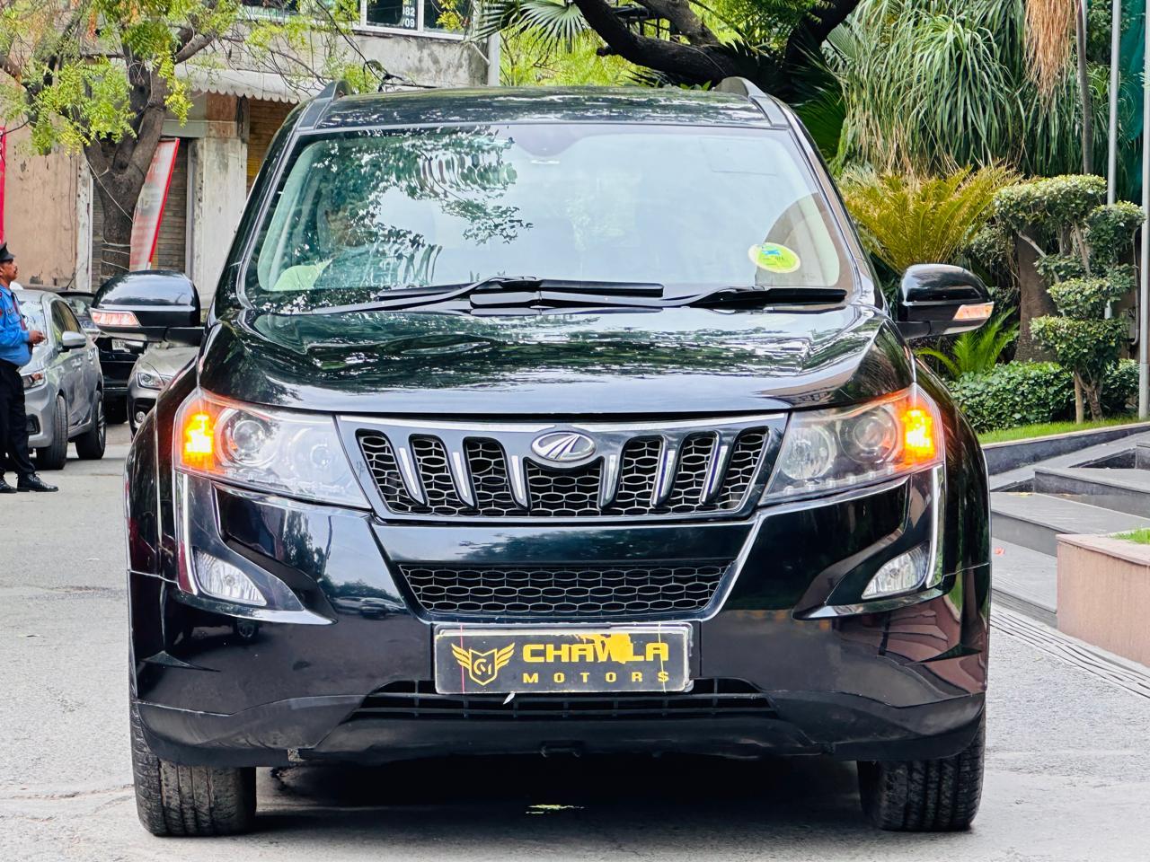 Mahindra XUV w6 model 2018 running 68k Up number