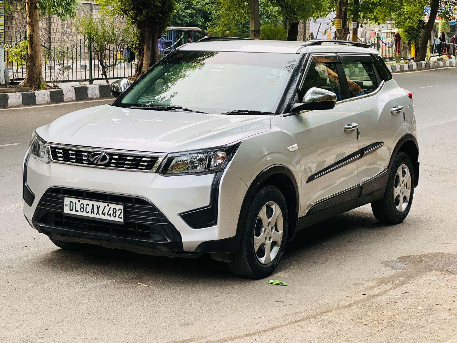 2019 XUV 300 W6 MANUAL DIESEL DL