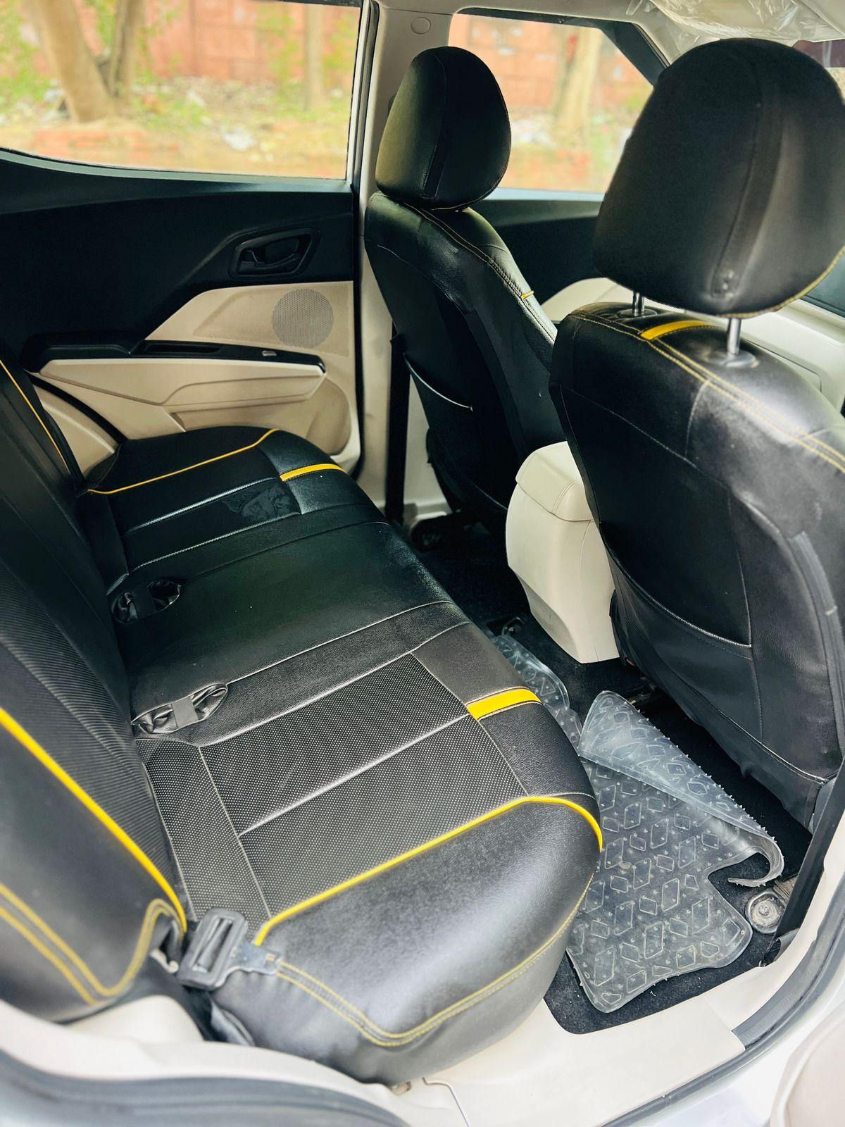 2019 XUV 300 W6 MANUAL DIESEL DL