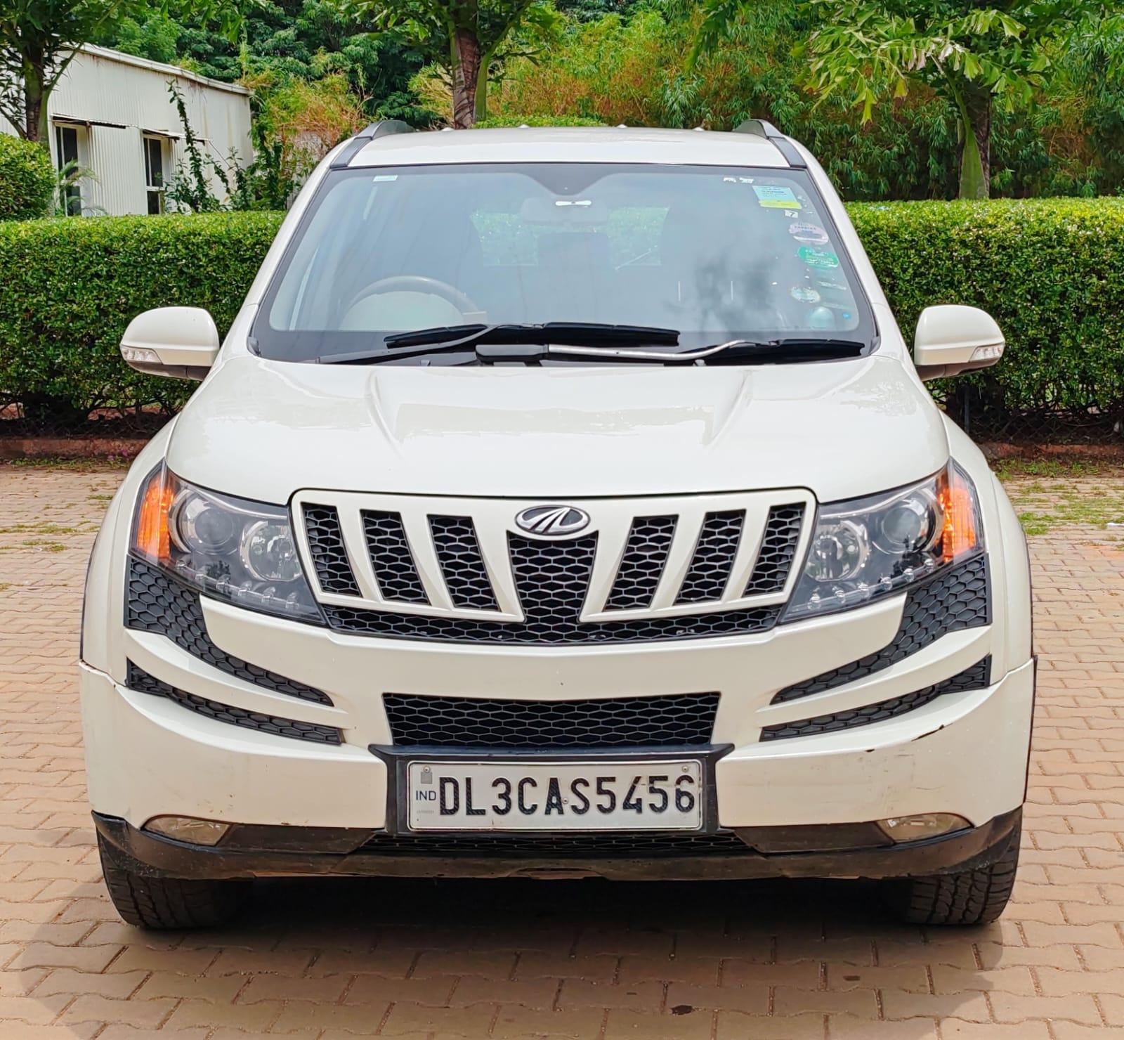 Mahindra XUV500 2015 Diesel 2.2Ltr W8 Top End