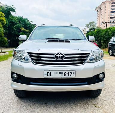 Toyota Fortuner AT 2015 Diesel 3.0Ltr 4*2