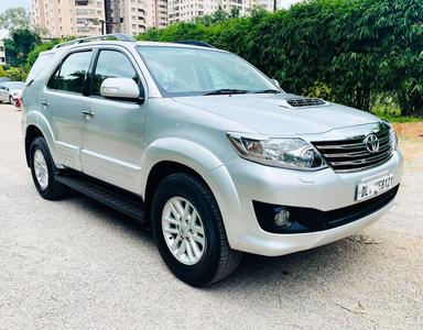 Toyota Fortuner AT 2015 Diesel 3.0Ltr 4*2