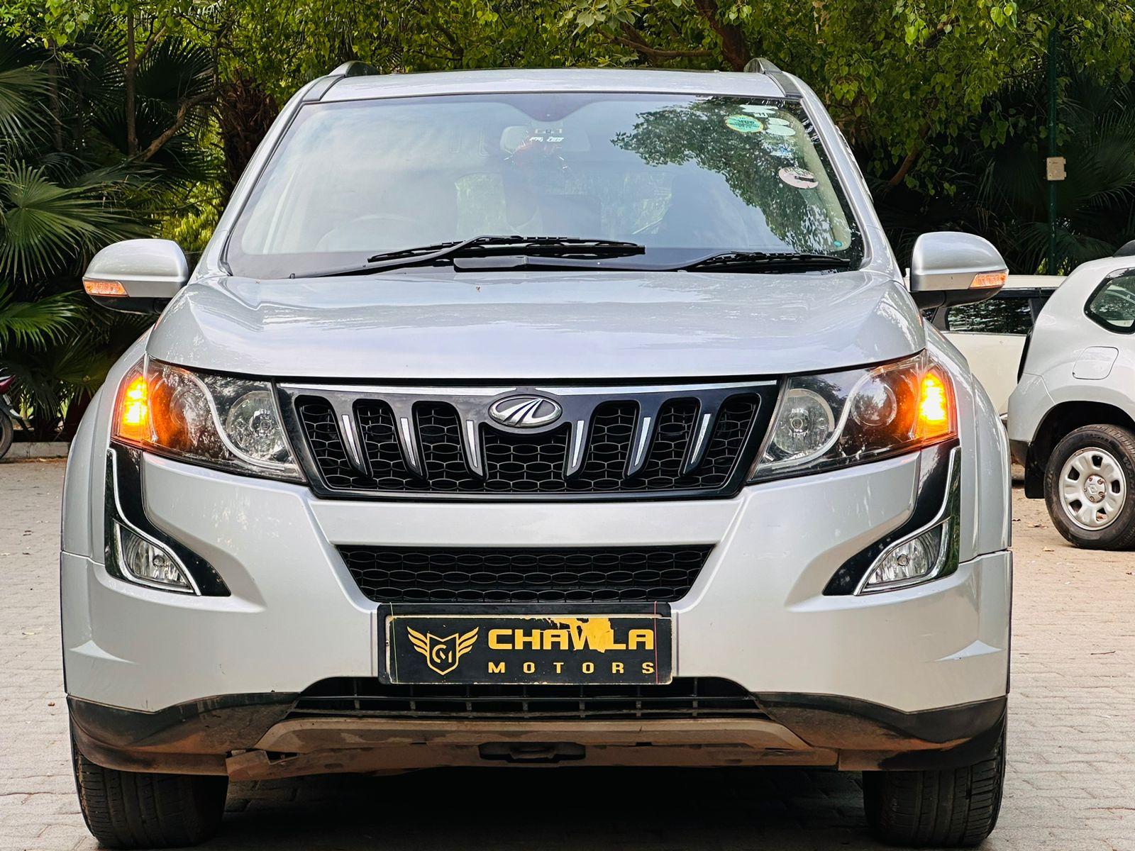 Mahindra XUV W10 with sunroof automatic model 2016 running 81k DL number