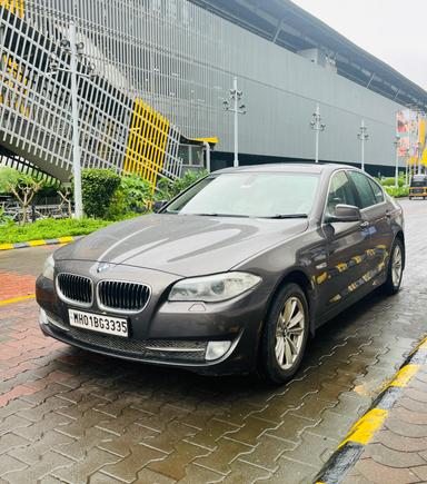 BMW 5-SERIES 530D