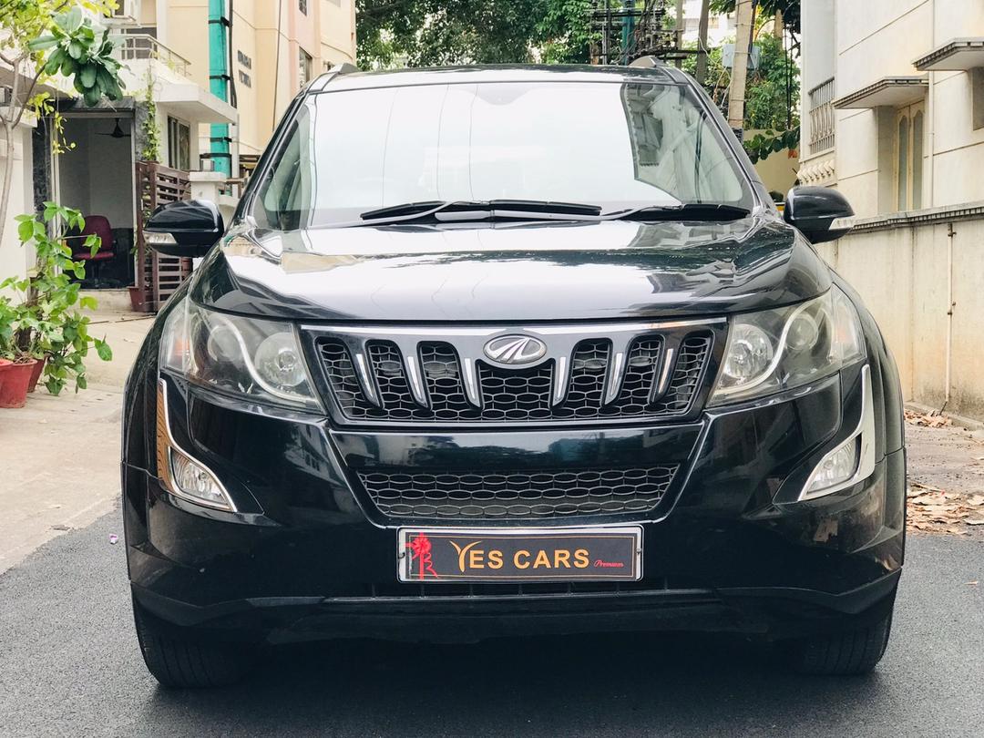 MAHINDRA XUV 500 R FWD  W8