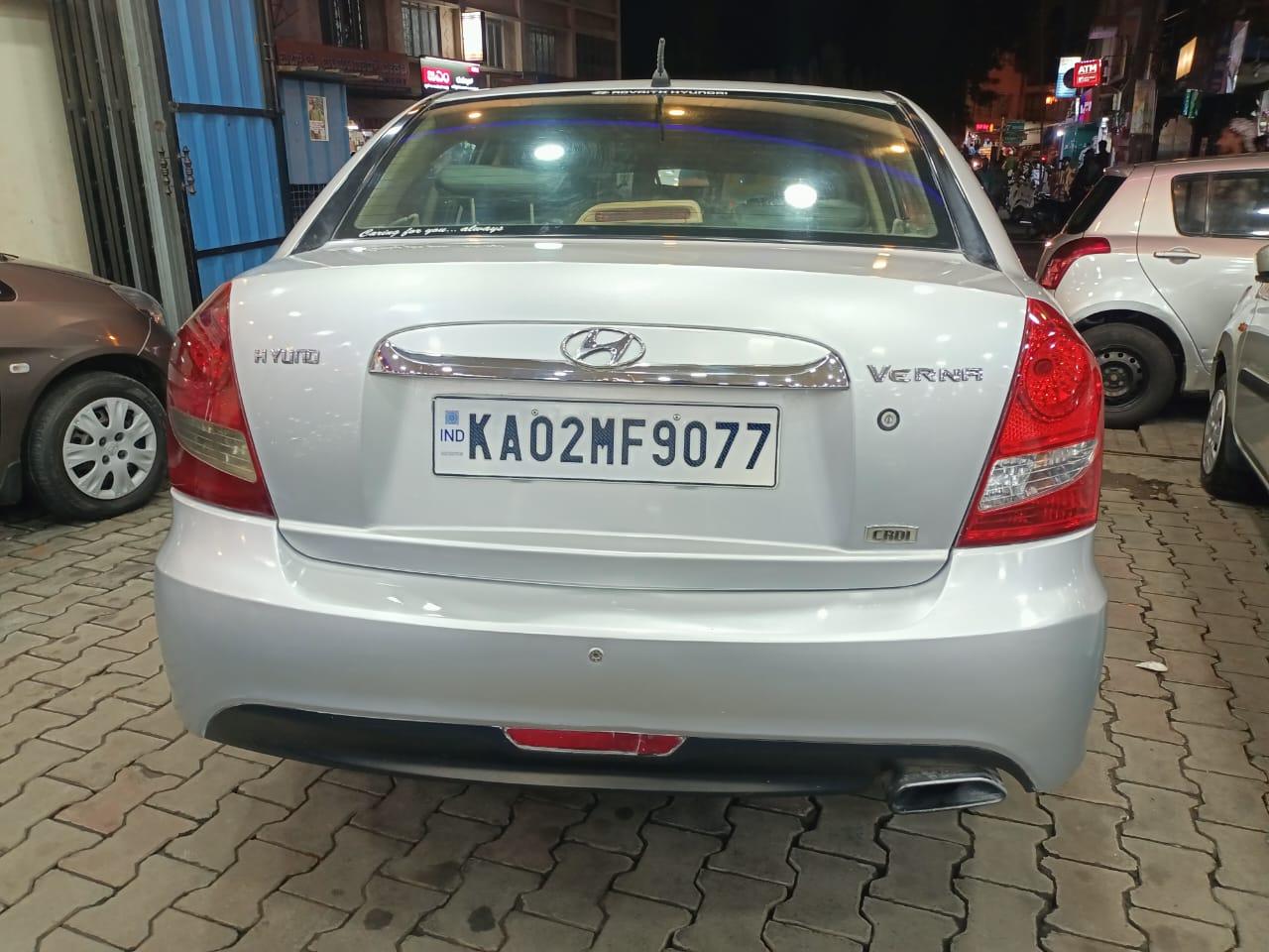 HYUNDAI VERNA TRANSFORM DIESEL MODEL 2011