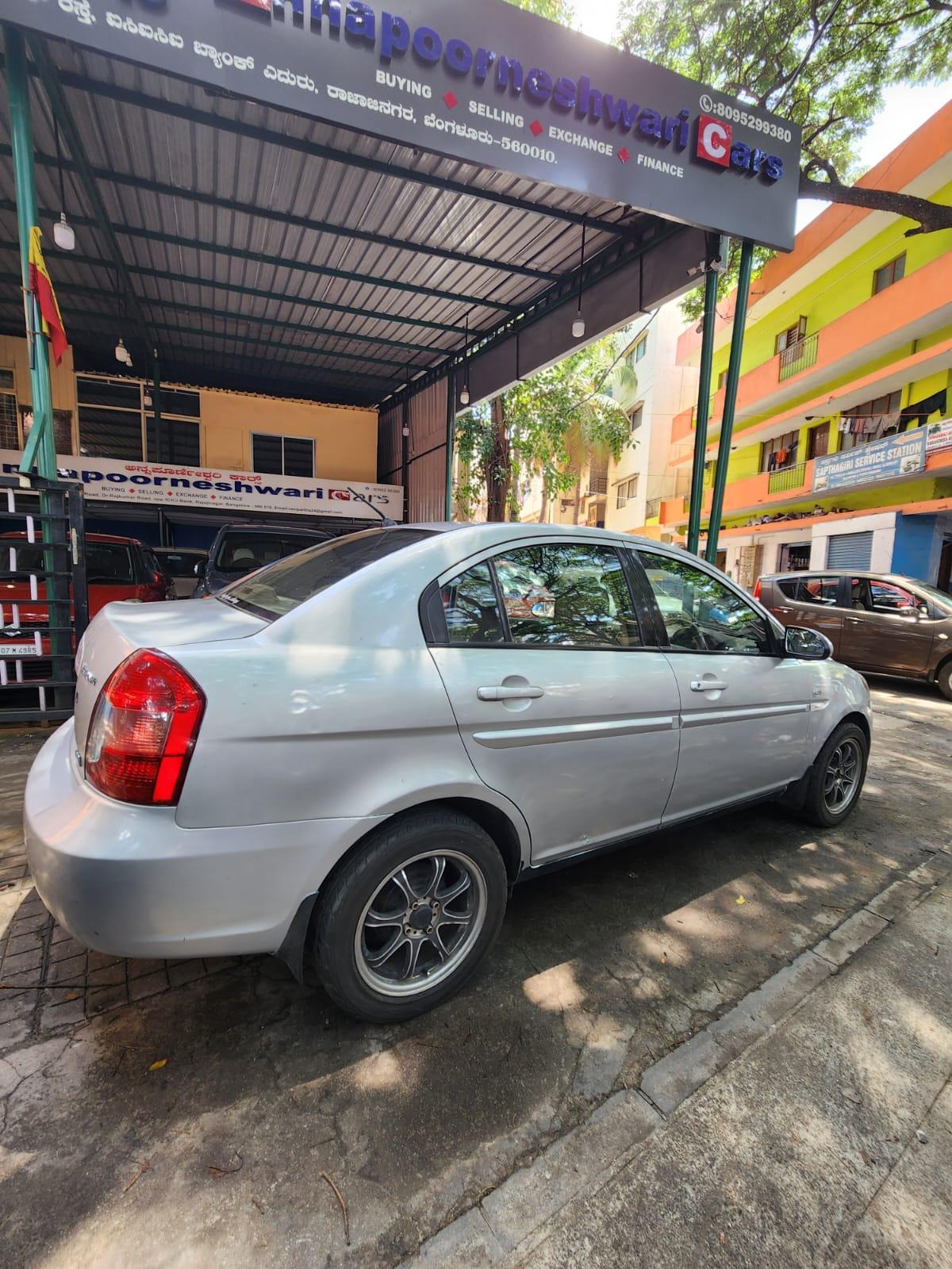 Hyundai Verna 2008