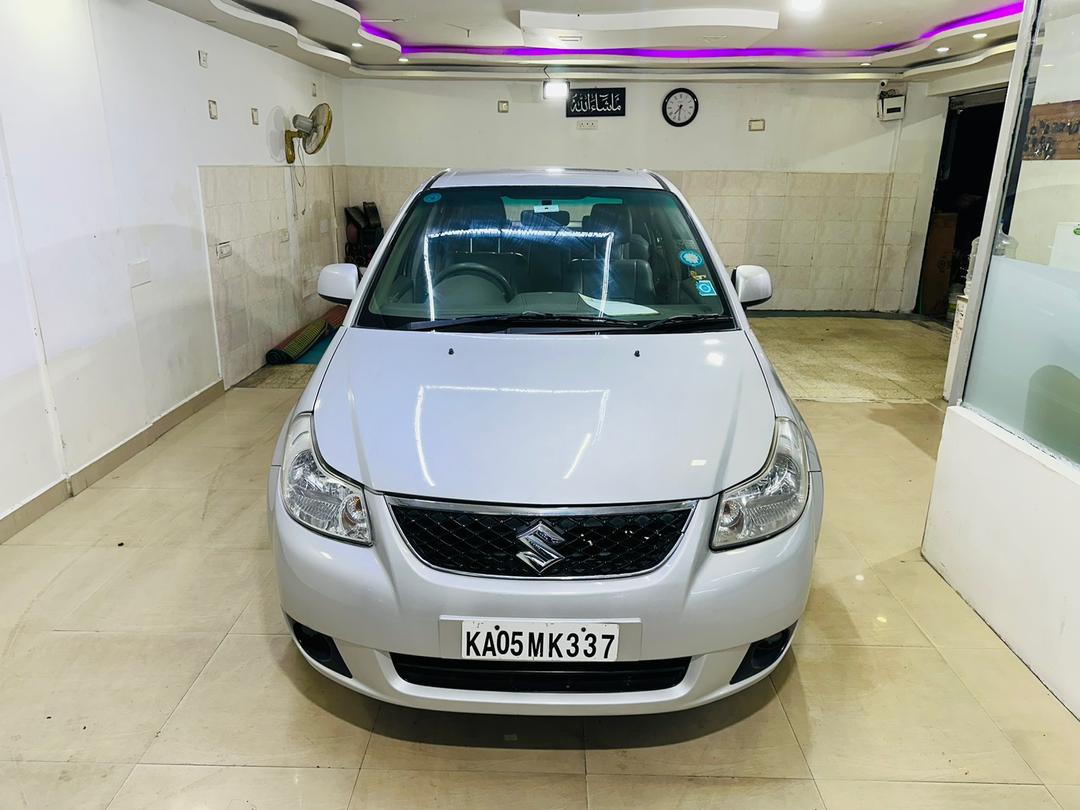 MARUTI SX4 ZXI MT 2011