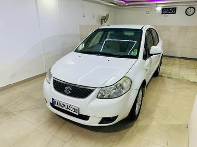 MARUTI SX4 ZXI MT 2010