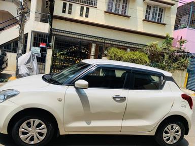 Maruti Swift 2018 Showroom Condition