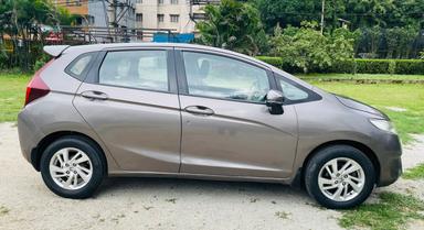 Honda Jazz 2016 Petrol 1.2Ltr i-Btec VMT