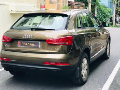 AUDI Q3 2.0 TDI