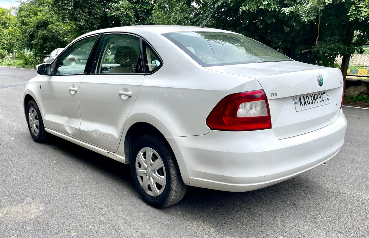 Skoda Rapid 1.6 Ambition TDI