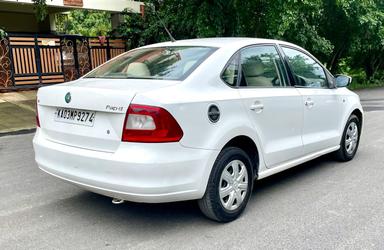 Skoda Rapid 1.6 Ambition TDI