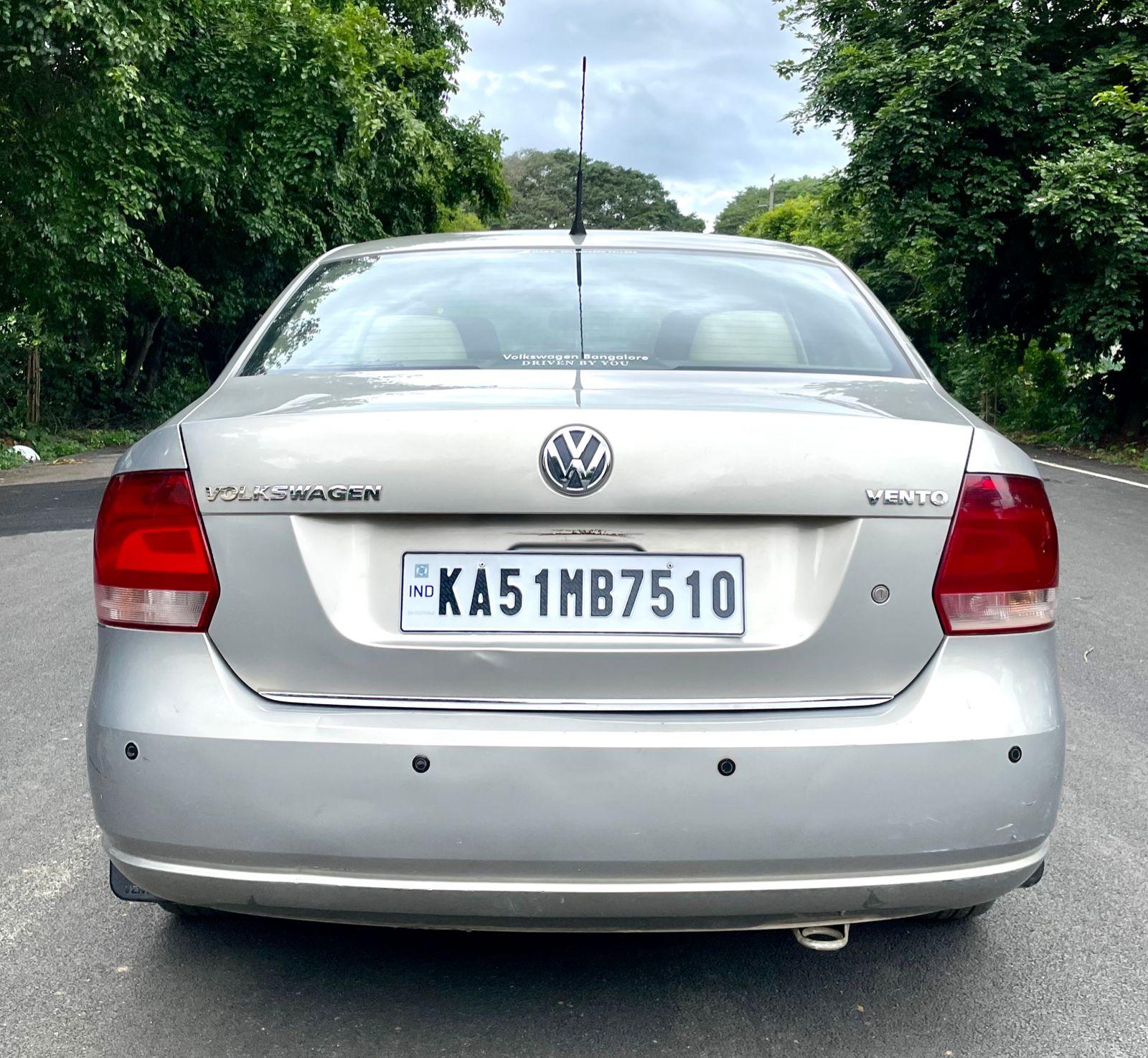 Volkswagen Vento Highline 1.6 MPI AT