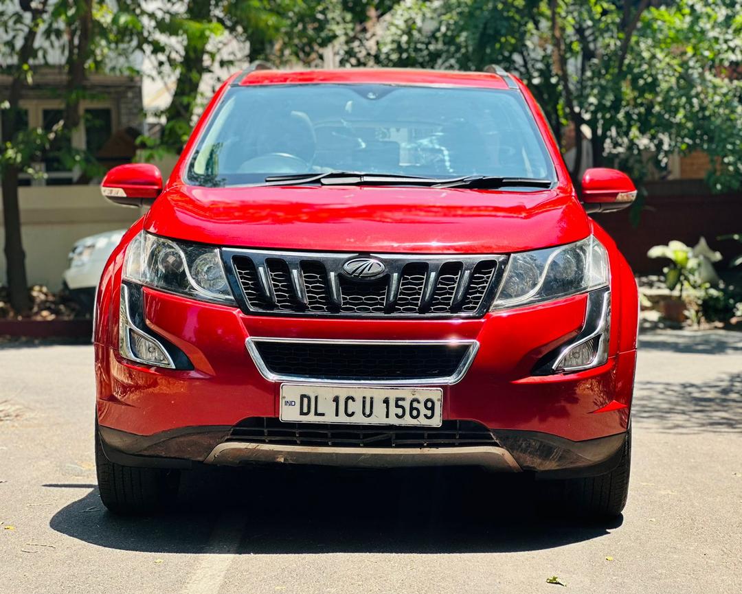 Mahindra XUV500 2015 Diesel 2.2Ltr W10 Top End