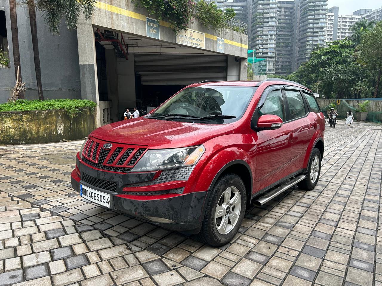 XUV 500 FWD W8
2013