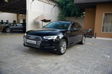 AUDI A4 2018