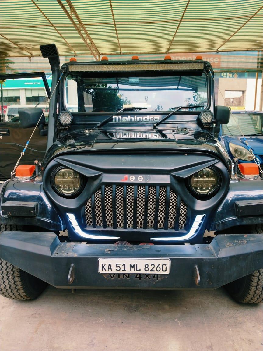 Mahindra thar 4x4