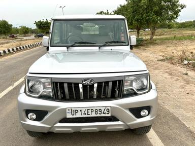 MAHINDRA BOLERO 2020