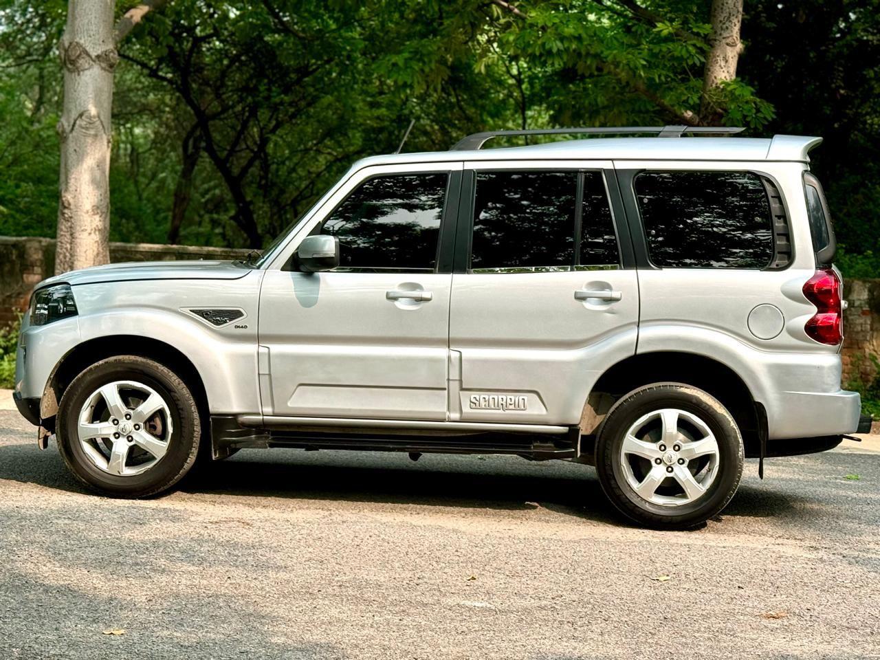 MAHINDRA SCORPIO