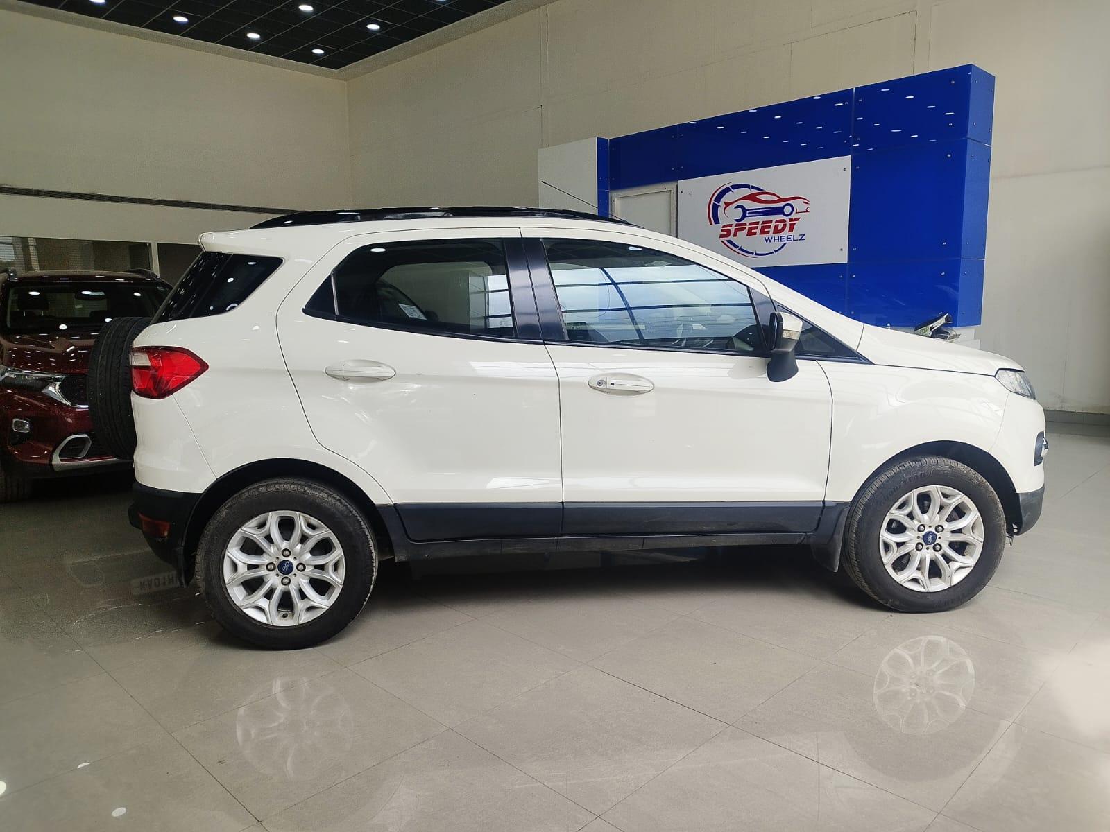 ECOSPORT TITANIUM+