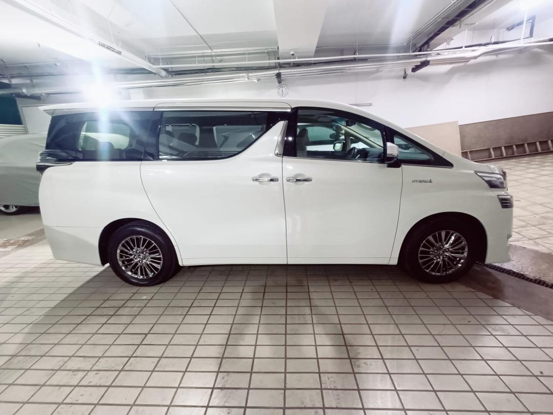 Toyota vellfire