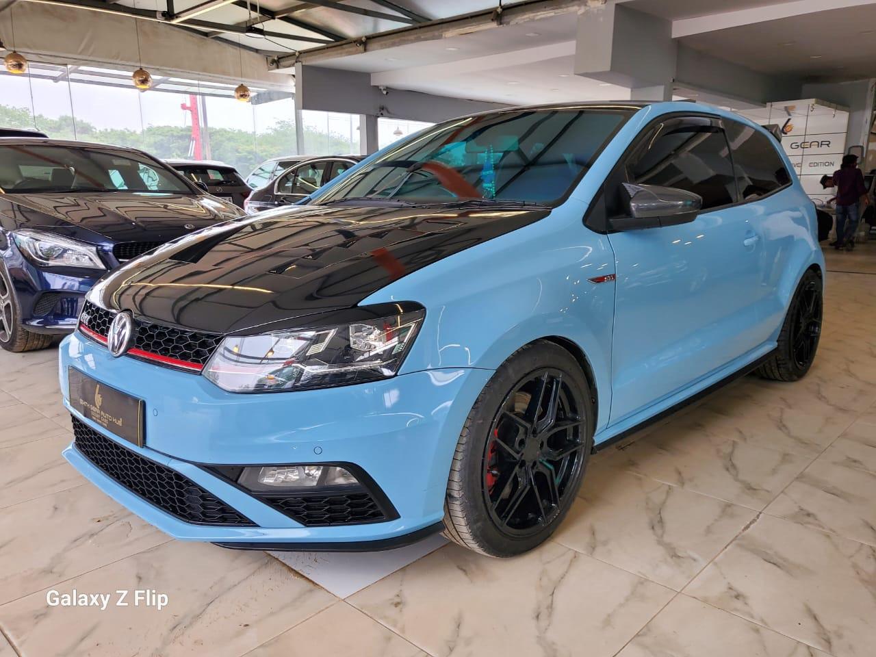 Polo gti 1/99 only car in golf blue colour