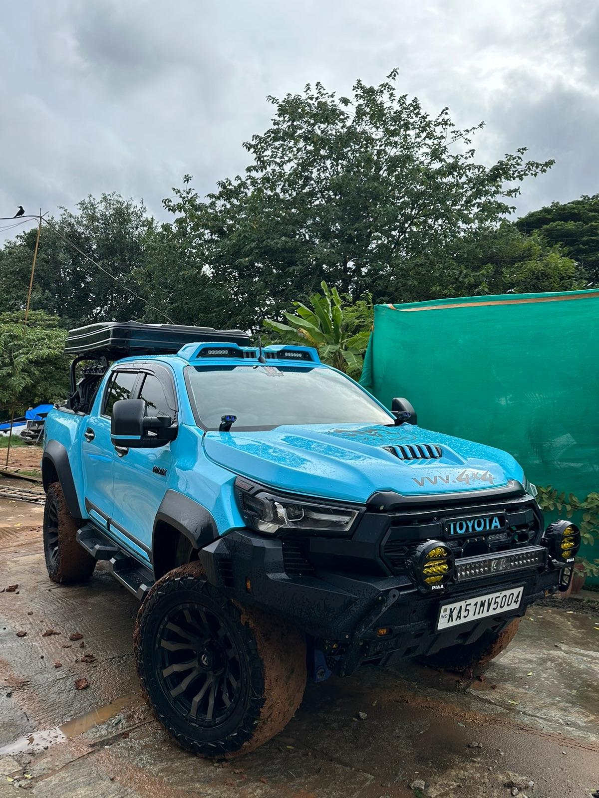 Toyota hilux completely modified