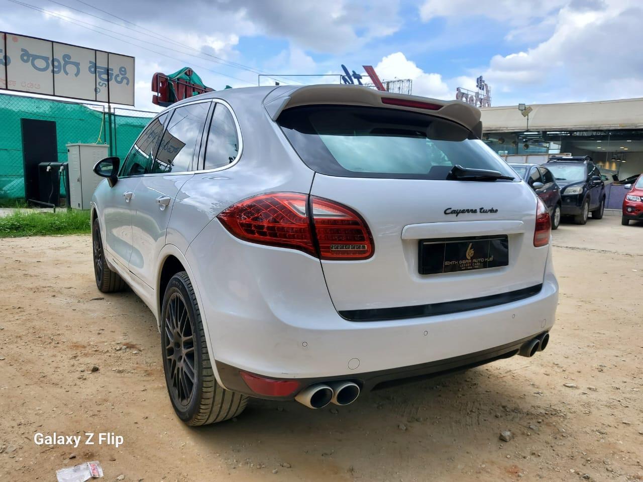 Porshe cayenne turbo